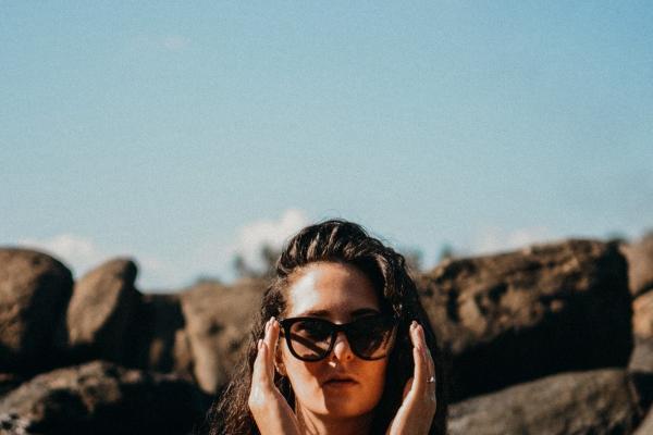 脑子聪明到爆的生肖女 锋芒不露非常有智慧