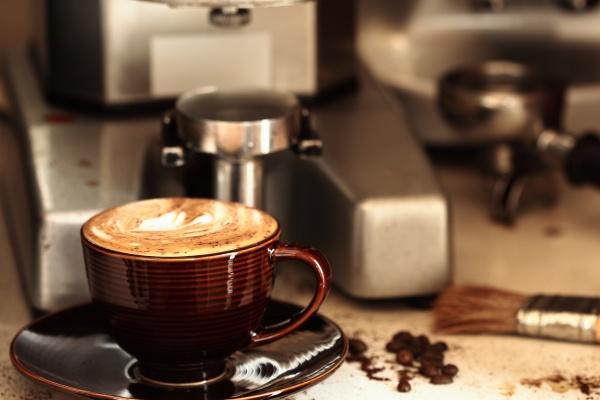 像女神一般的生肖女 八面玲珑令人着迷