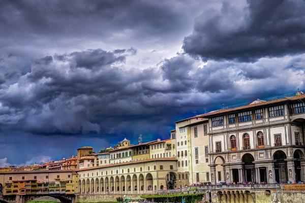 厉害没人敢惹的生肖男 将来财运福运少不了