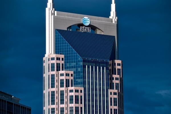 最具语言魅力的生肖女 与人打交道有优势