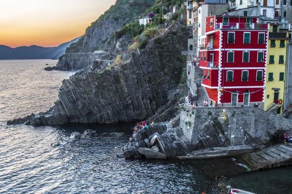 在一起家破人亡的生肖配对 如何化解不利