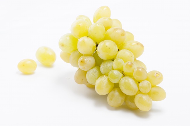 本命年不适合什么颜色避免黑色白色灰色