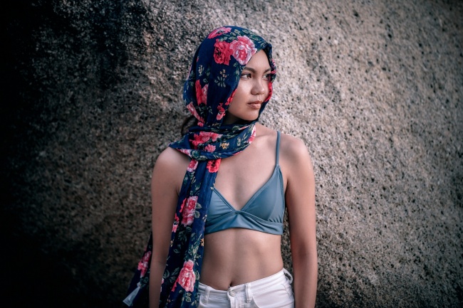 属鼠人2023年正缘桃花是谁,属鼠人命中注定的另一半