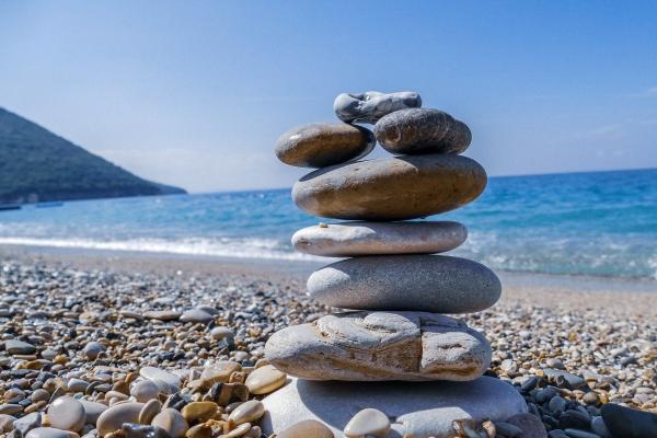 哪两个生肖不能做夫妻 鼠和马、牛和羊生肖相冲