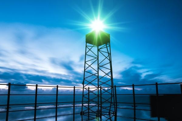 属蛇2023年5月运势解析，工作稳定财富指数上涨