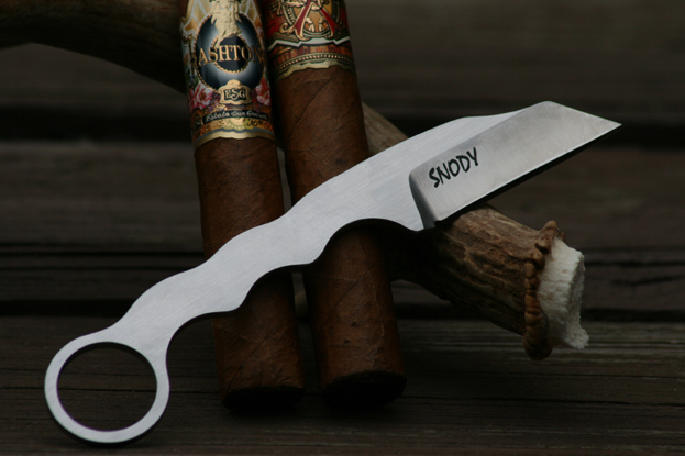 1965属蛇2023年的贵人属什么，65年蛇2023年的贵人属相是谁