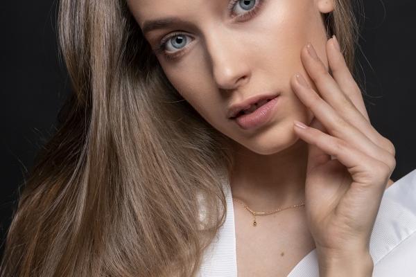 女98虎和00龙男相克吗 属相相冲吗