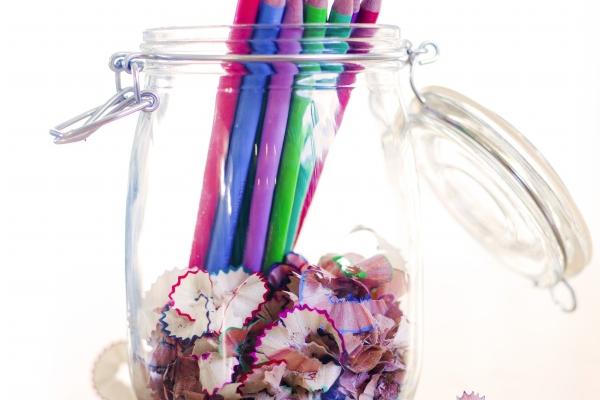 "浪漫宿命!揭开几大最具火花的生肖组合,让爱情点燃心灵"