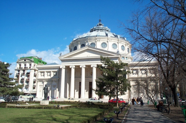 1986年火命人交运是哪年，什么时候运气最旺