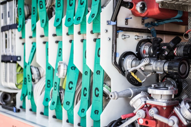 "情场浮华下的真面目!解析四大生肖男中最不可信赖的爱情豪客!"