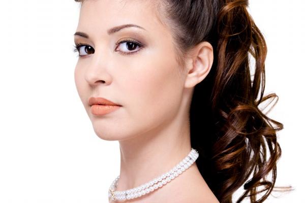 "潜藏魅力!四大生肖女引领暧昧高手的新时代风潮!"