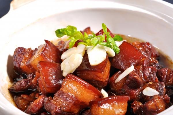 6月婚姻运最好的生肖2024年 兔蛇狗结婚运势最佳