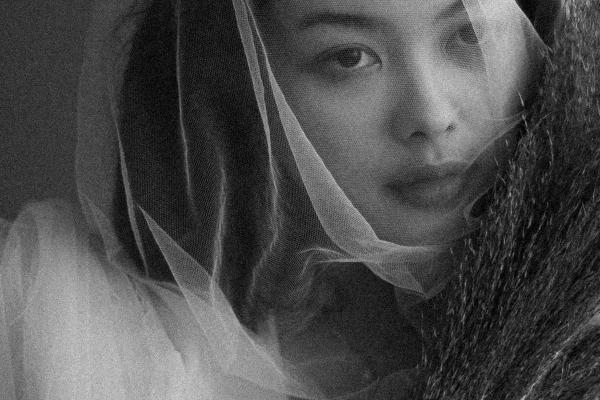 1984属鼠人40岁以桃花运，如何化解烂桃花