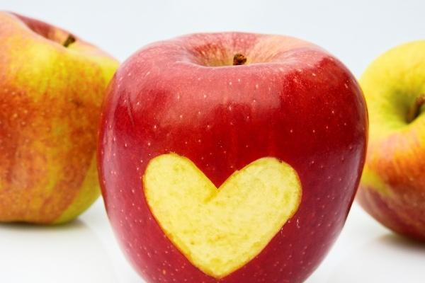 为啥本命年要穿红色的 我们应该穿什么红