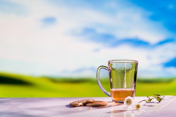 81属鸡后半生真正姻缘 平淡温馨长长久久