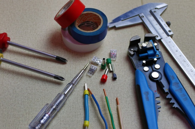 90属马和75属兔的婚姻如何 1975年属兔和1990年属马的相合吗