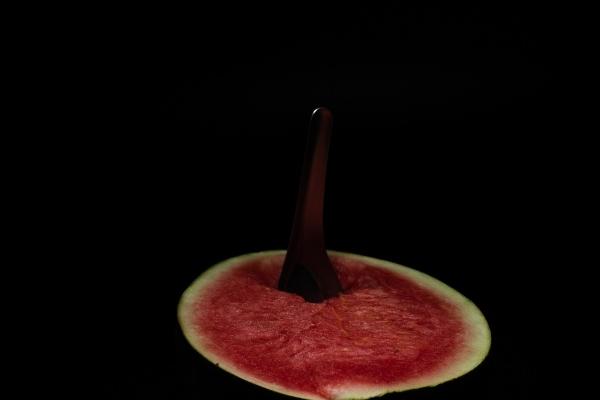 1988年属龙木命佩戴什么 属龙人佩戴什么旺自己