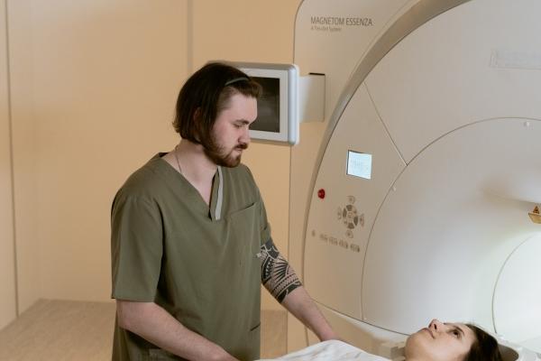 75兔男和76龙女适合做夫妻吗 属相婚姻建议