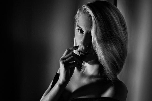 2024桃花运旺盛的属相 2024年谁的桃花运最旺