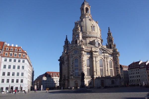 属鼠人2025运势运程详解