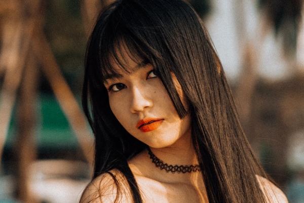 属马佩戴玛瑙手串好吗