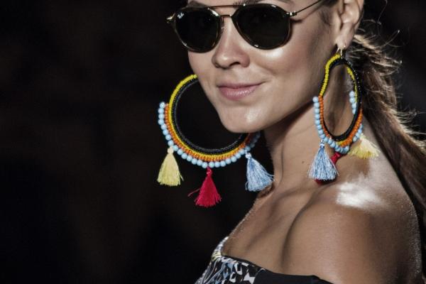 梦到了捡到车好不好