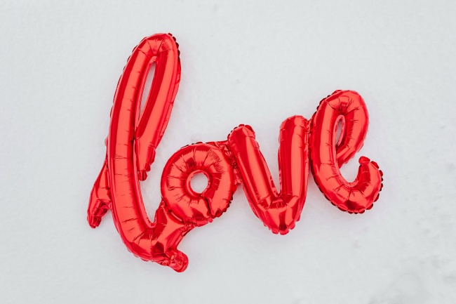 梦见被别人捅刀子有什么寓意吗?