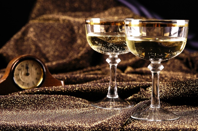 属羊人2025年家庭运势 2025年属羊人家庭关系