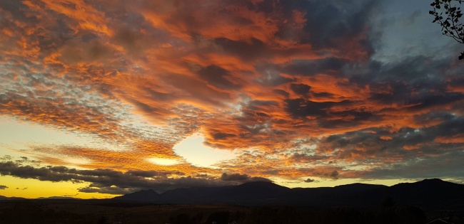 梦到了屋顶裂开是不是好的征兆呢