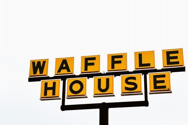 梦见小孩咬自己是什么兆头