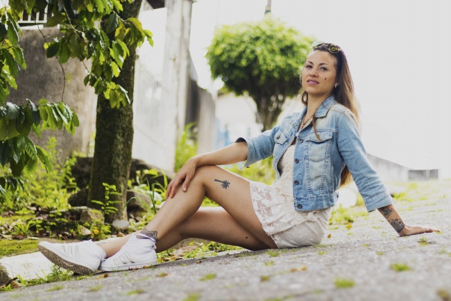 丁火最忌的三个属相