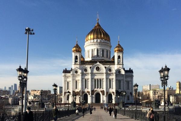 80年猴属金还是木