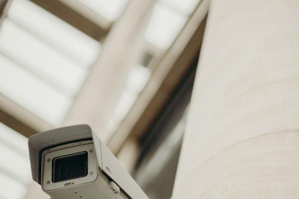 正缘一般都相差几岁属龙男