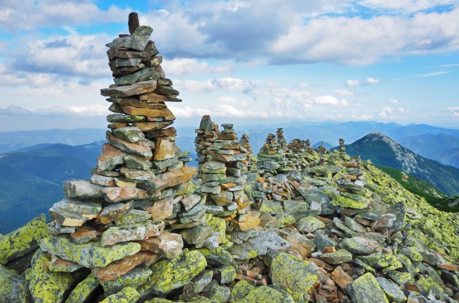 梦到了车胎爆胎会怎么样