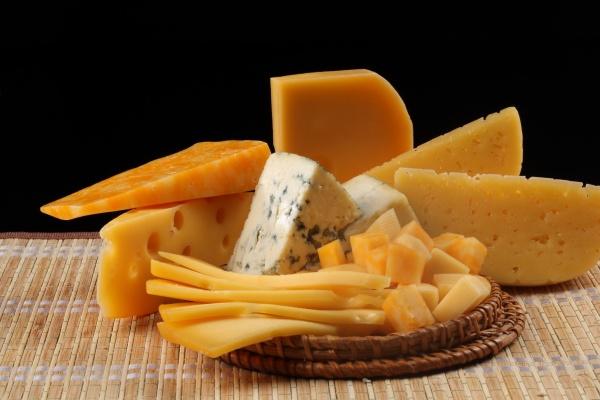 梦到了蛇被猫吃了是好是坏