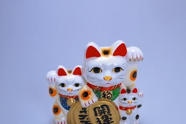 2025年偏财运最好的蛇，2025年什么行业属蛇人偏财运最好