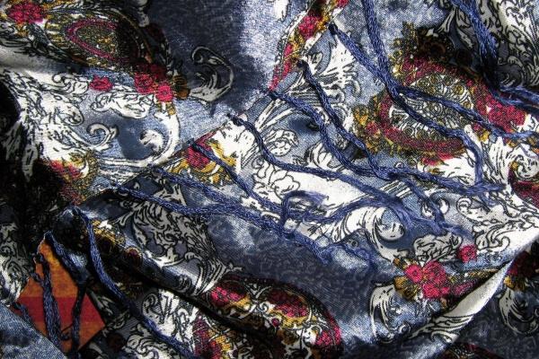 2002的马男孩是富贵还是穷