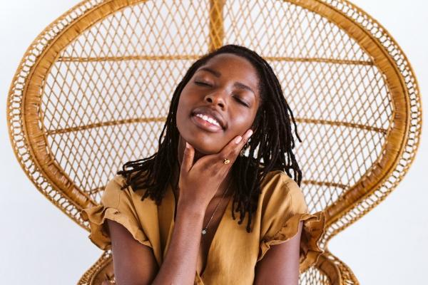 梦到了五光十色预兆了什么吗