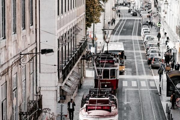 属虎人最容易爱上谁