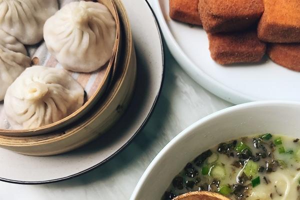 属虎最建议买的三个颜色