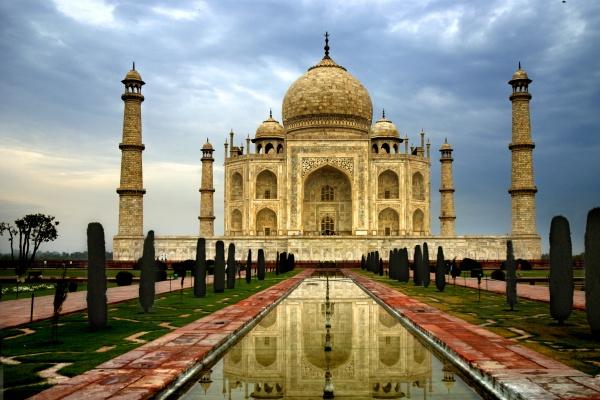 属羊人2026年盖房好吗吉利吗，2026年属羊人盖房最佳时间